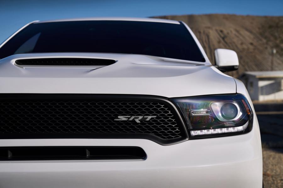 Детали экстерьера Dodge Durango SRT (WD) 2017 года  (фото 81 из 100)